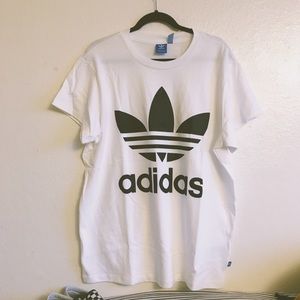 adidas trefoil tee